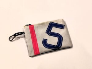 busta dacron - make up tbs