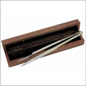 Straight pattern brass divider