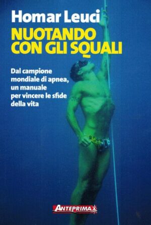 nuotando con gli squali