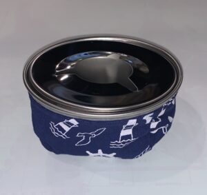 posacenere con sacchetto blu