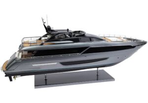 riva corsaro 100' grigio squalo