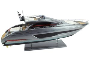 riva ribelle 66' grigio squalo