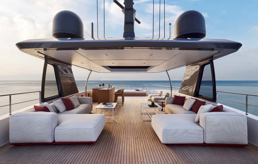 SUPERYACHT - immagine 3