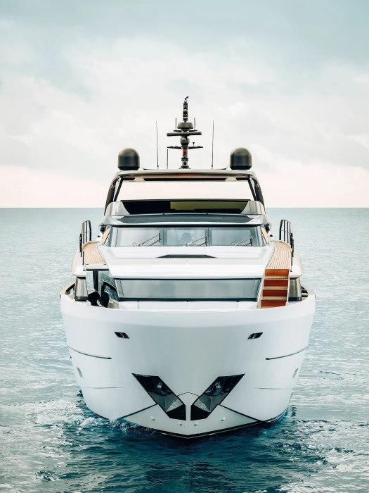 WORLD'S FINEST YACHTS - immagine 2