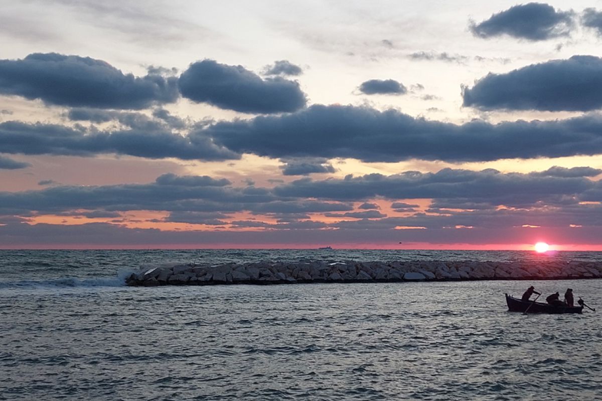 Il canto dell'alba | Mostra fotografica di Gaetano Rossini alla Libreria del Mare